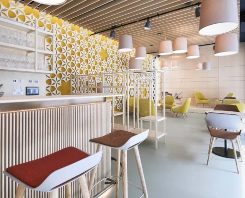 cafe44 innen2 495x400 (1)